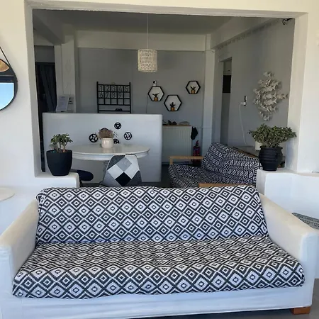 Cristi فندق Livadi (Serifos)